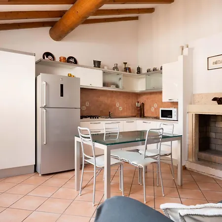 Veronetta Mini Attic Apartment *