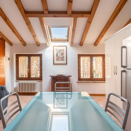 Veronetta Mini Attic Appartamento Verona
